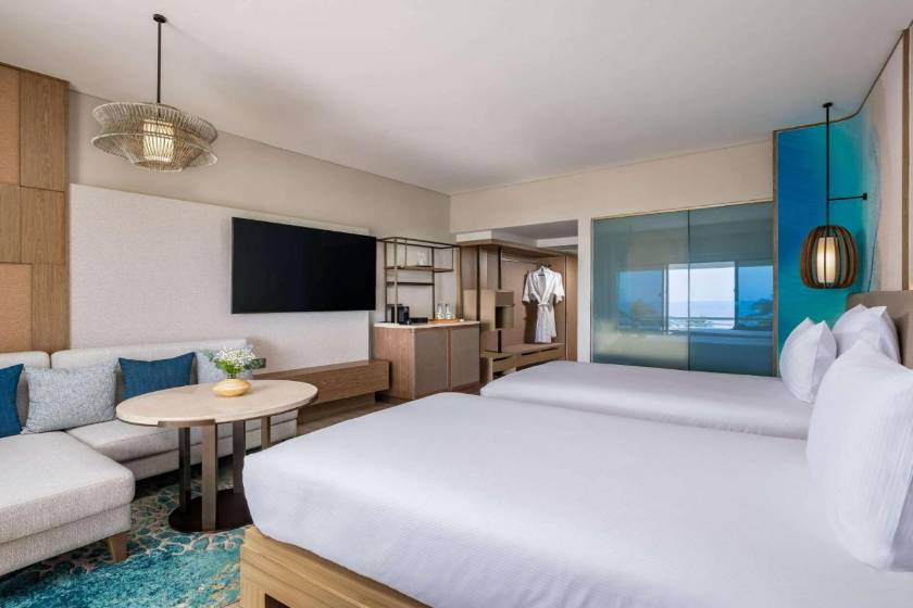 Pullman Phuket Karon Beach Resort - Deluxe Twin Room with Sea View