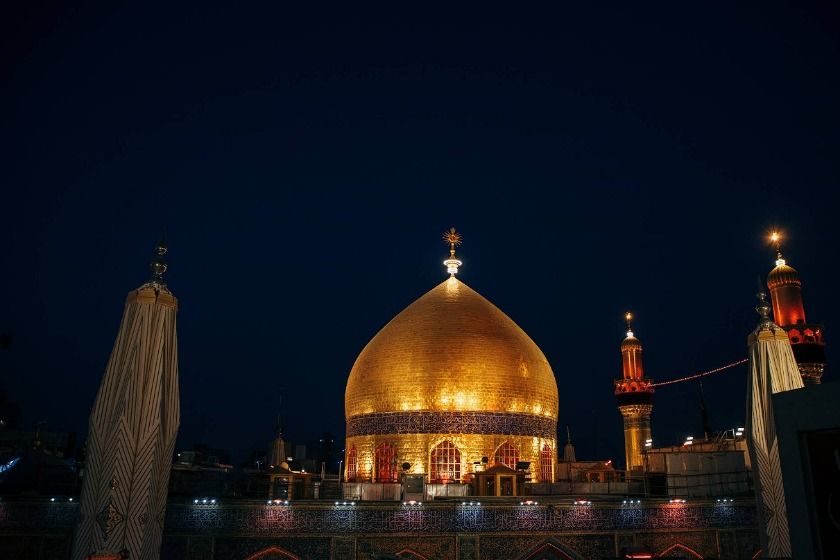 گنبد طلایی حرم امام حسین. منبع عکس: گوگل مپ. عکاس: نامشخص