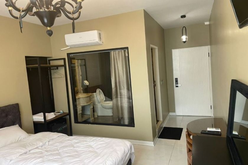 مهمانپذیر شیرون تهران - اتاق