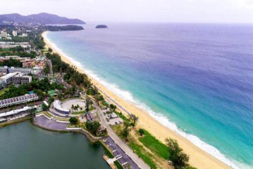 Holiday Inn Resort Phuket Karon Beach, an IHG Hotel phuket - facade