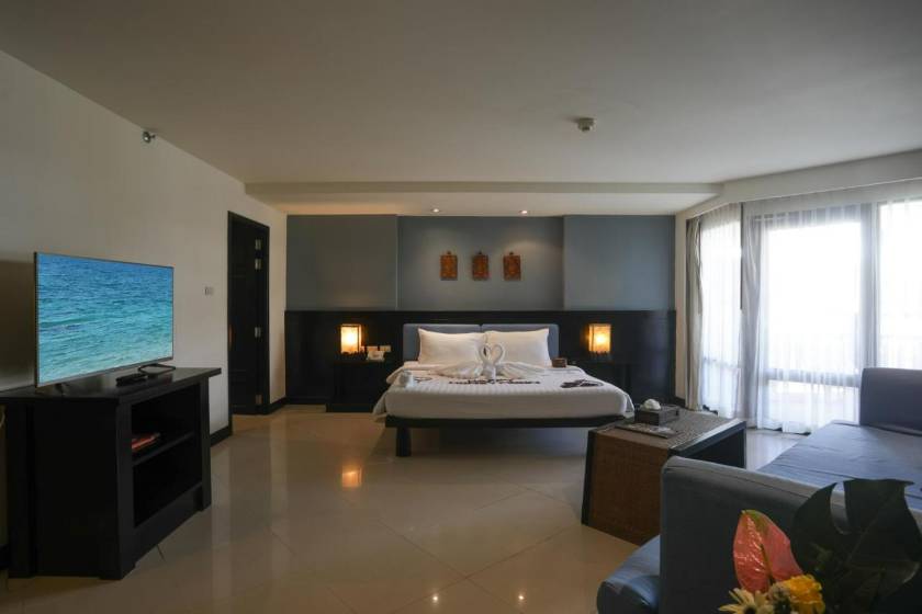 Woraburi Phuket Resort & Spa - SHA Plus - Junior Suite