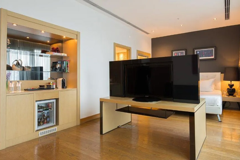 Wyndham Ankara - King Suite with Terrace
