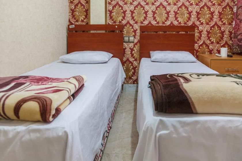 مهمانپذیر کشاورز تهران - اتاق