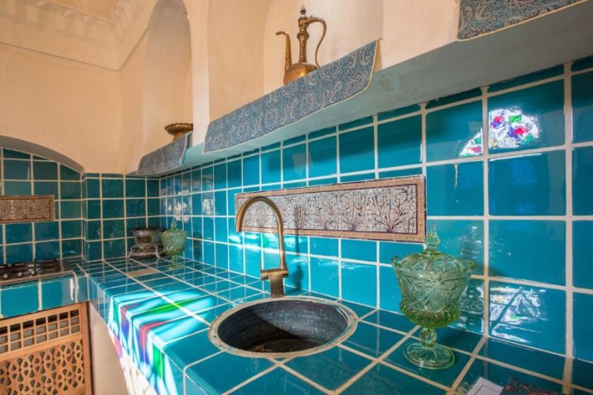 اقامتگاه سنتی خانه مرشدی کاشان - اتاق
