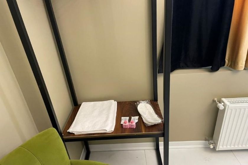 مهمانپذیر شیرون تهران - اتاق