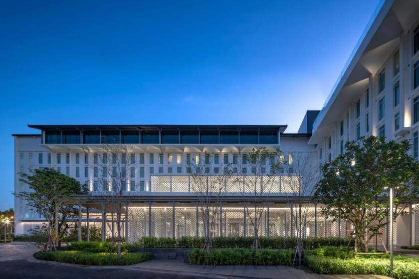 Ramada Plaza by Wyndham Chao Fah Phuket -  facade