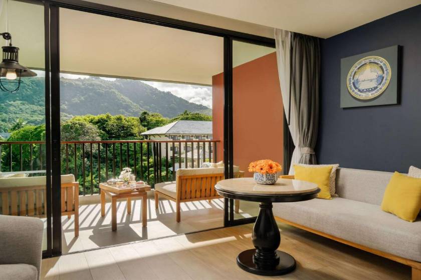 Avista Grande Phuket Karon - MGallery - Deluxe Family Room, Mountain View, 1 King Bed and 1 Queen Bed, Balcony