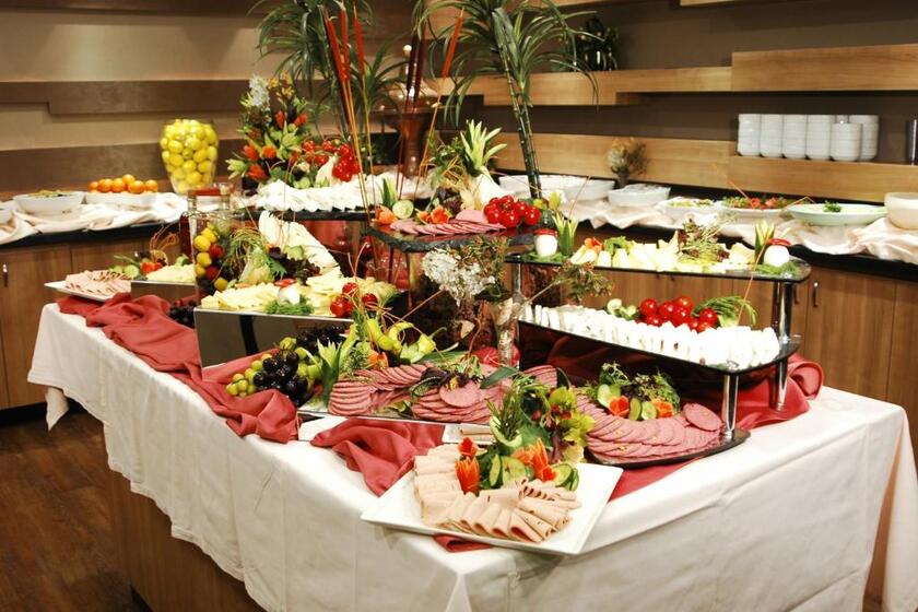 Carlton Hotel Old City istanbul - breakfast