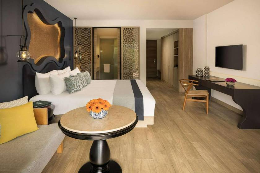 Avista Grande Phuket Karon - MGallery - Deluxe Suite Pool Access, Sea View, 1 King Bed