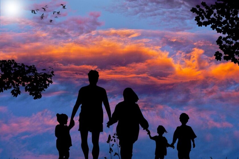 تصویری از خانواده. منبع عکس: وبسایت Mind.family. عکاس: نامشخص
