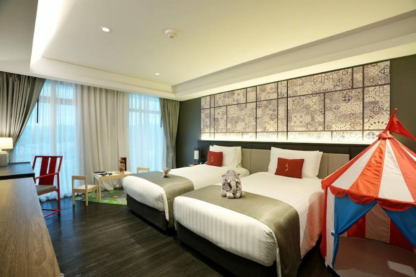 Ramada Plaza by Wyndham Chao Fah Phuket - Deluxe Twin Room - Mobility Access