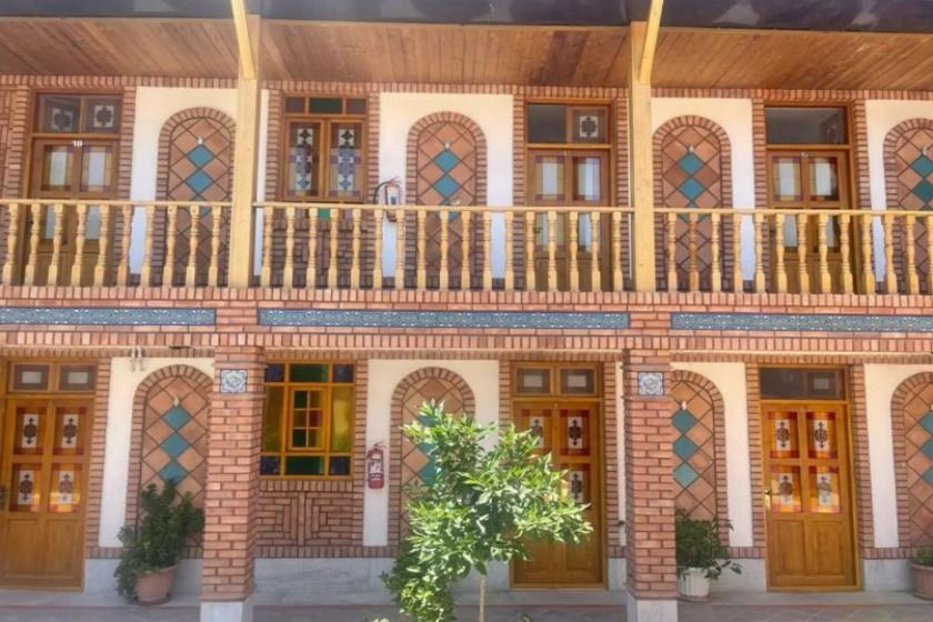 هتل تخت جمشید تهران - محوطه