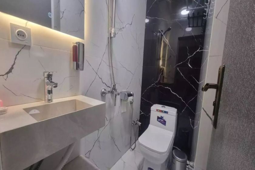 هتل پیروز تهران - اتاق