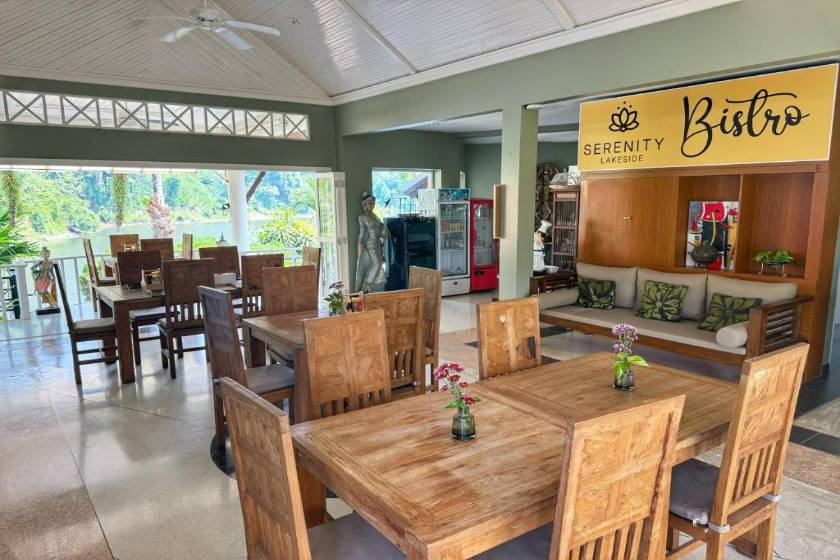 Serenity Lakeside Resort -  restaurant