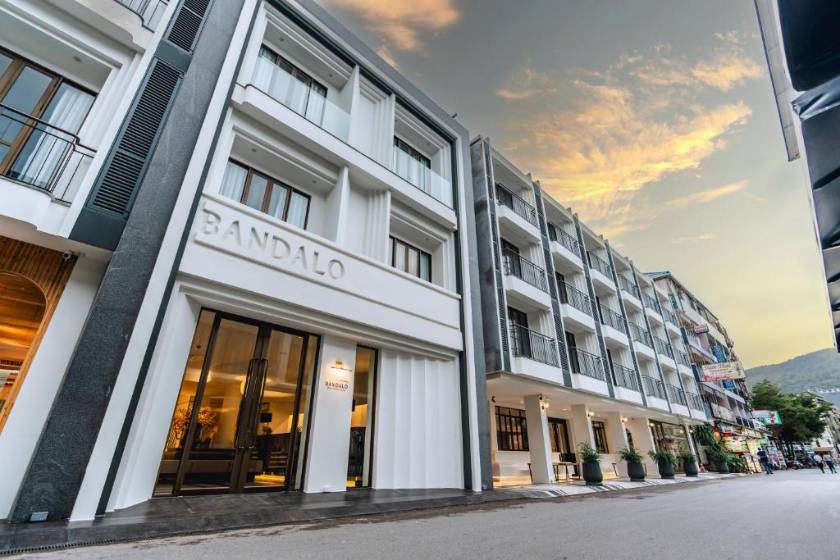 Bandalo Boutique Hotel - Patong Beach Road - facade