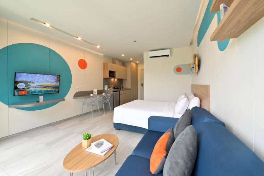 HOMA Phuket Town - One Bedroom Vibe + Free Coworking Space