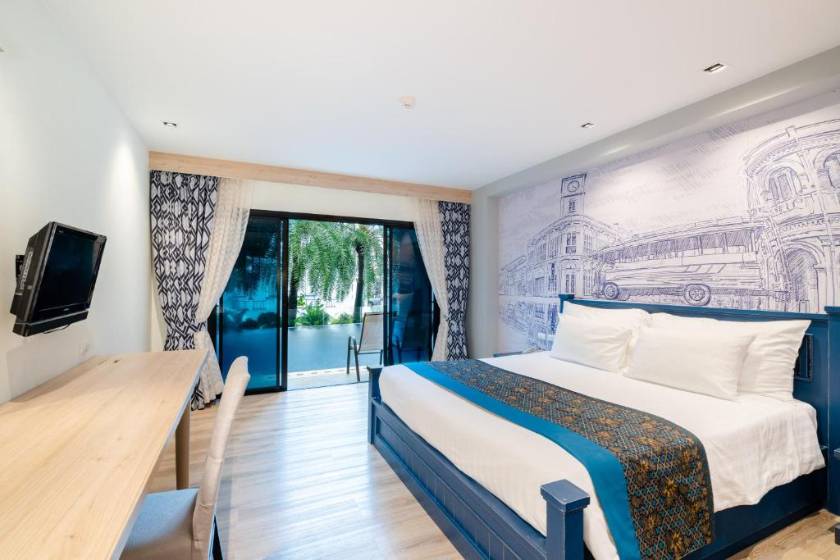 Bhukitta Boutique Hotel Phuket Town - Booking.com Superior Double Bed + Free Coworking Space