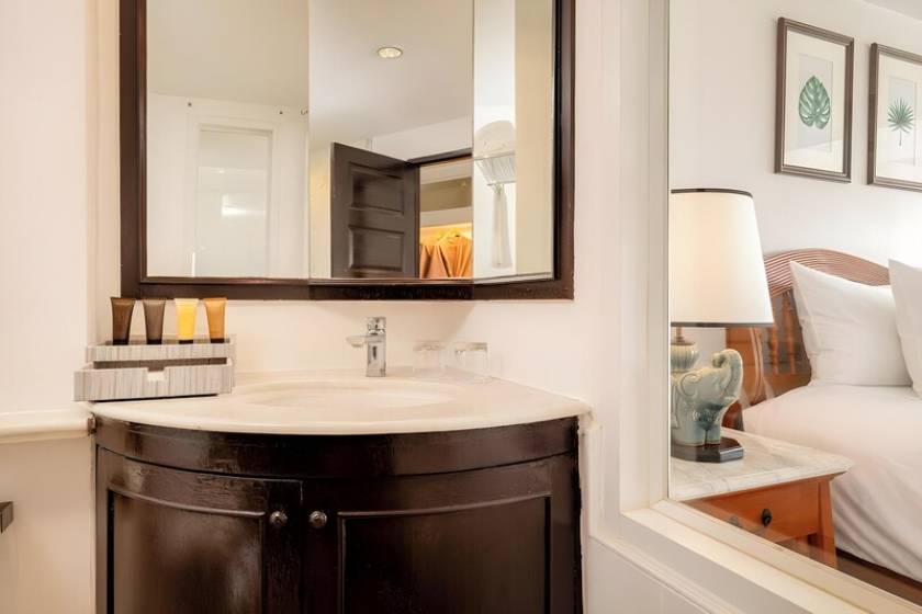 Thavorn Palm Beach Resort Phuket - One Bedroom Lagoon Pool Access Suites