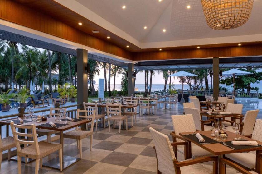 Sunprime Kamala Beach - restaurant