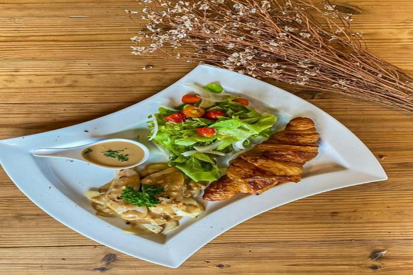 Citygate Kamala Resort and Residence - Official Account - food and drink