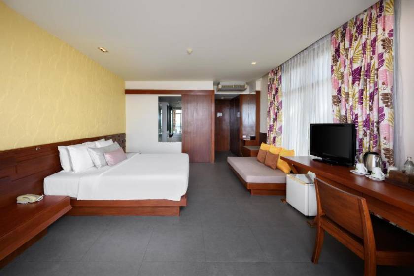 Karon Phunaka Resort - Superior Double or Twin Room with Sea View