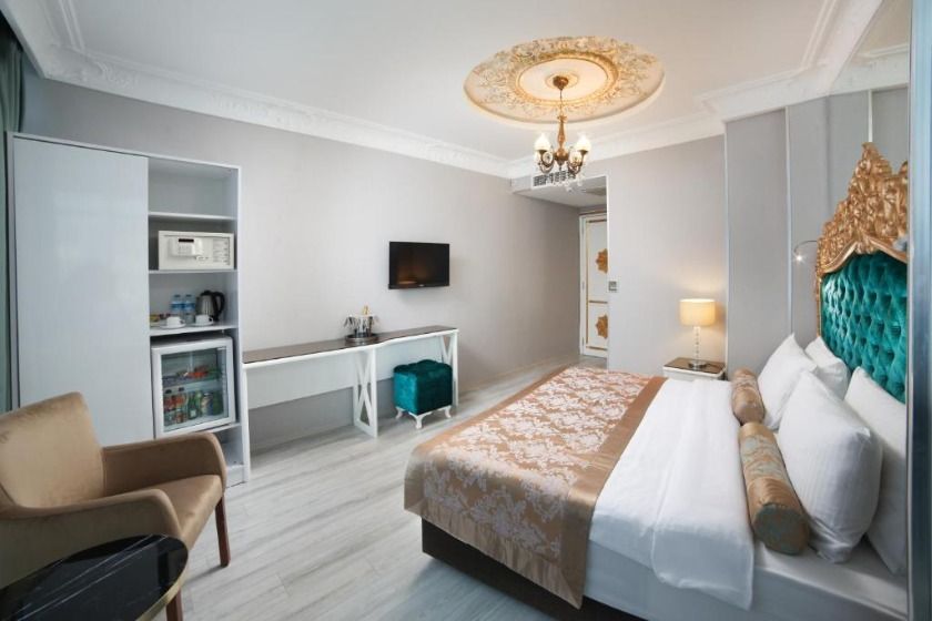 White Monarch Hotel Istanbul - Superior Double or Twin Room