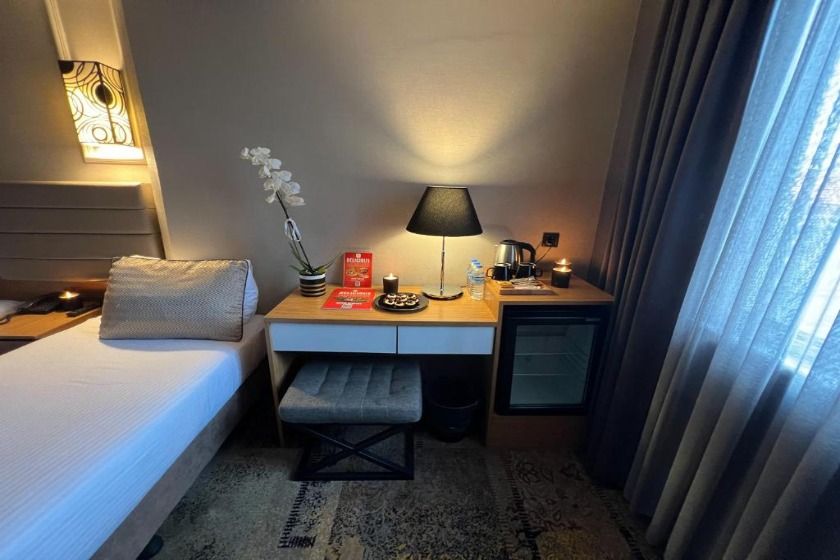 All Seasons Hotel Istanbul - Room
