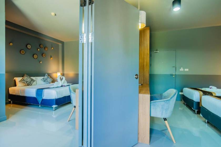 The Rubber Hotel Phuket - Superior Family Room