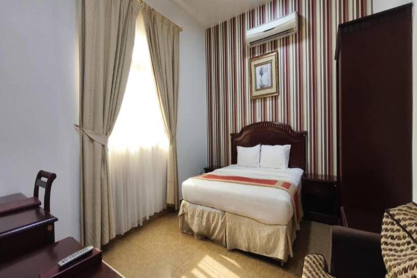 Safeer International Hotel By Brothers International - Deluxe Queen Studio