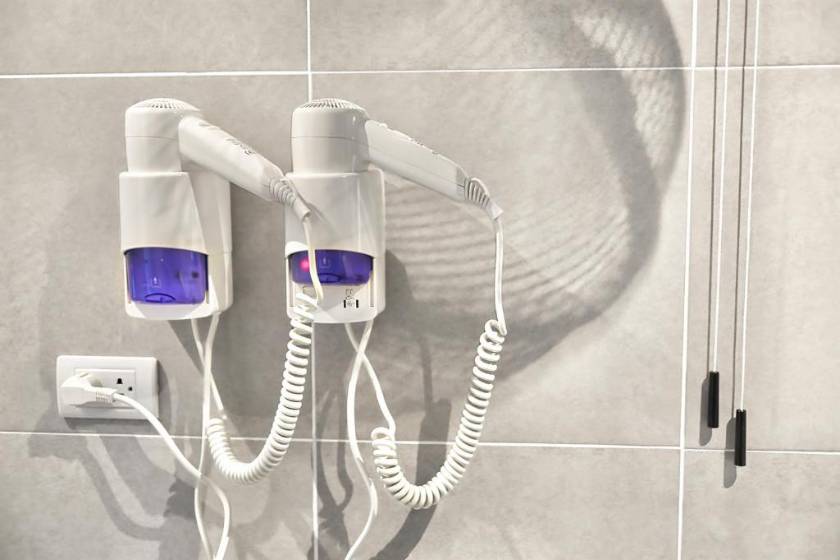 Friends Hostel - Phuket Airport - Bed in 6-Bed Mixed Dormitory Room