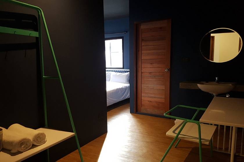 Borbaboom Phuket Poshtel & Hostel - Capsule Double Bed