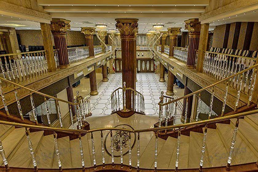 هتل کادوس رشت - نمای داخلی