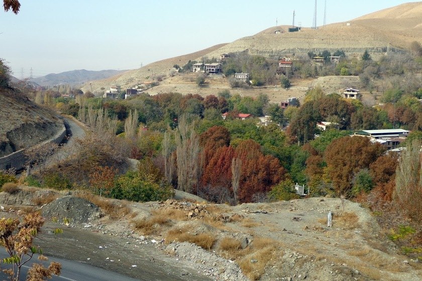 روستای برغان. منبع عکس: گوگلمپ. عکاس: علیرضا جواهری