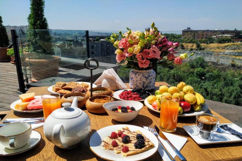 Apricot Hotel Yerevan - breakfast
