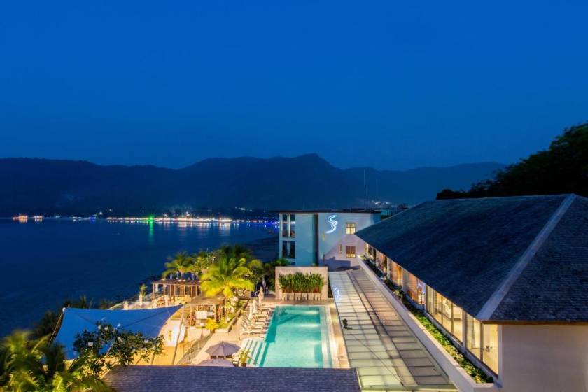 Cape Sienna Phuket Gourmet Hotel & Villas - SHA Extra Plus - facade