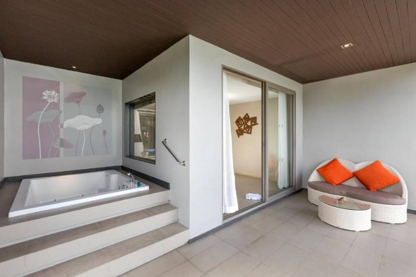 Cape Sienna Phuket Gourmet Hotel & Villas - SHA Extra Plus - Junior Suite with Sea View and Spa Bath