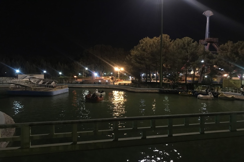 پارک شادی یزد. منبع عکس: گوگلمپ، عکاس: محمودرضا شیبانی