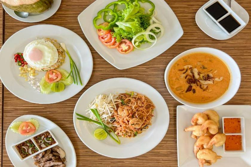 Tinidee Golf Resort Phuket - SHA Extra Plus - food and drink