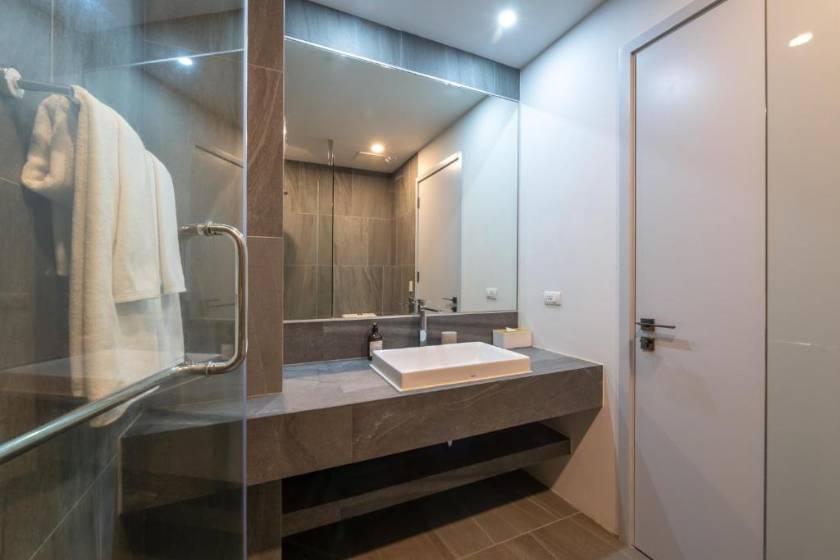 HOMA Phuket Town - Studio Twin + Free Coworking Space