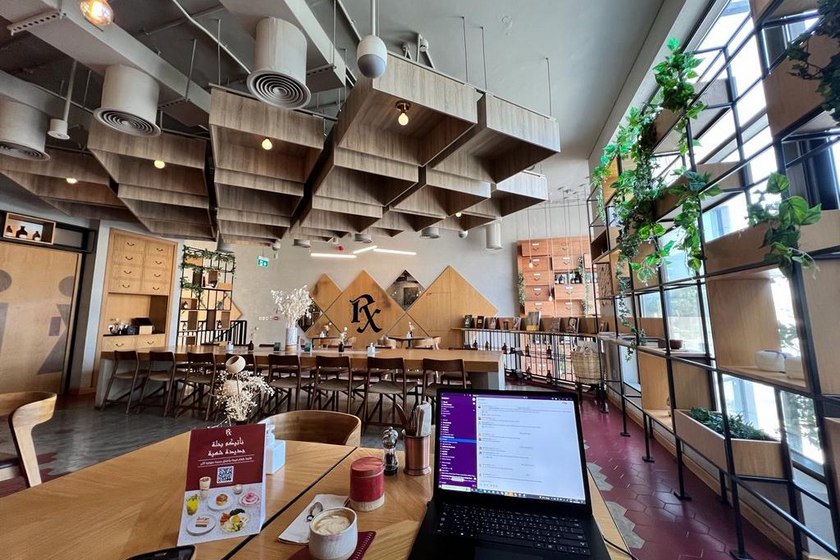 کافه آرایکس کافی دبی. منبع عکس: گوگل‌مپ. عکاس: May Arcilla