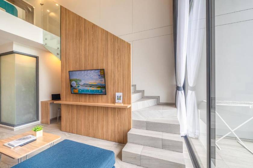 HOMA Phuket Town - Duplex XL + Free Coworking Space