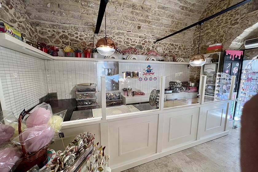 کافه جاست اکندی سوییت فکتوری