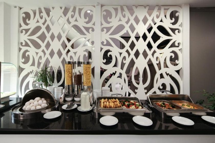 White Monarch Hotel Istanbul - breakfast