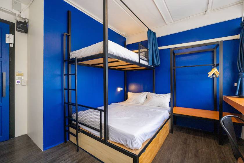 Marco Polo Phuket Poshtel & Bistro - Triple Room