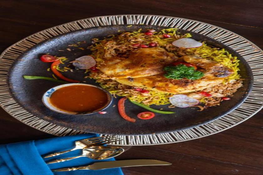 Bandalo Boutique Hotel - Patong Beach Road -  food and drink