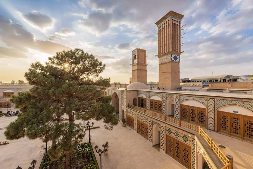 هتل کاروانسرای وکیل کرمان (کاروانیکا) - نما