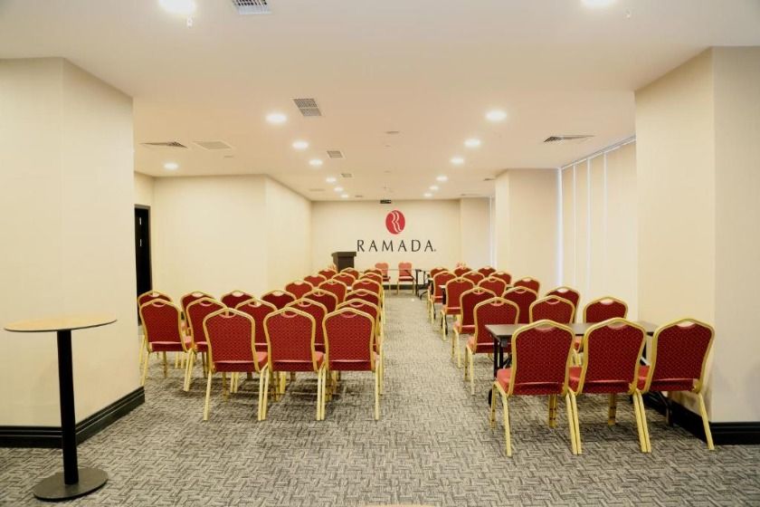 Ramada Hotel & Suites by Wyndham Istanbul Sisli Istanbul - conference room