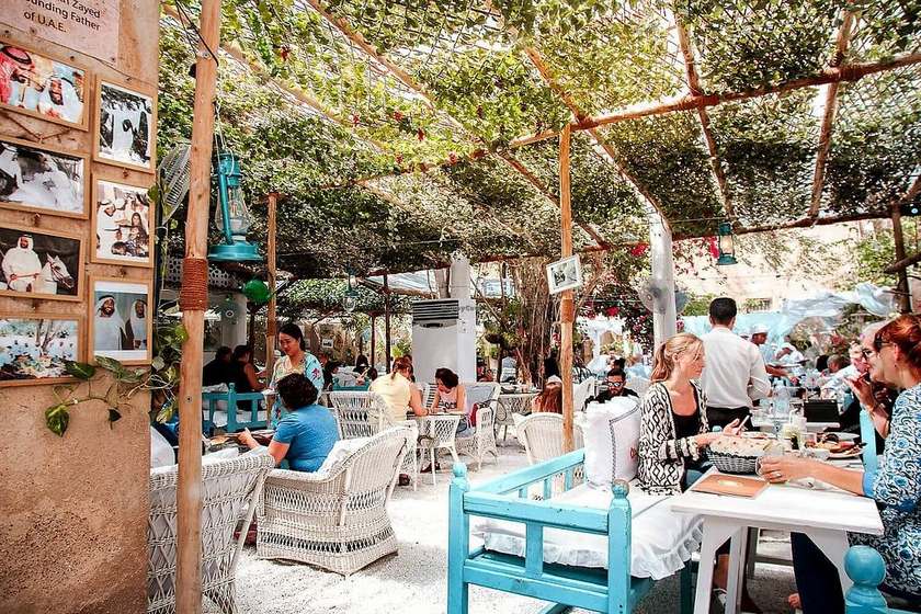 کافه ‌رستوران و چای ‌خانه عربین . منبع عکس: گوگل‌مپ. عکاس: Amy Khan