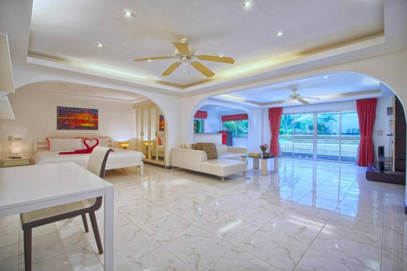 Serenity Lakeside Resort - Standard Room