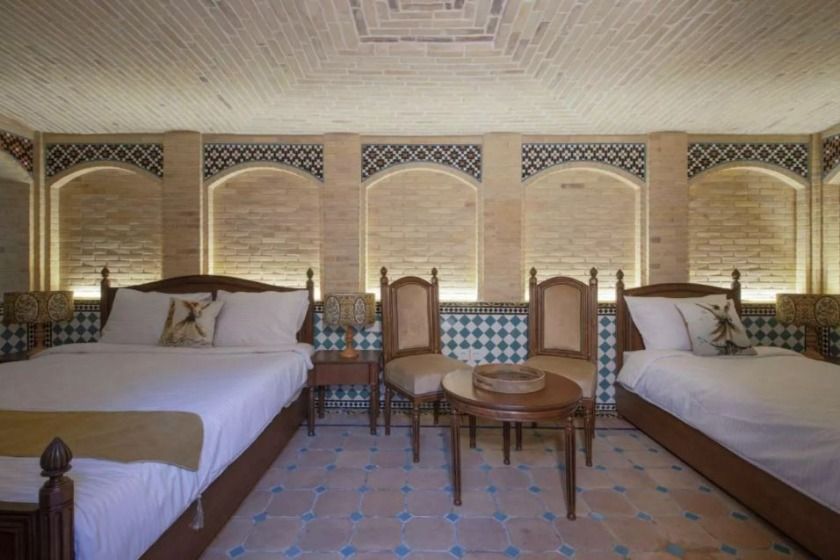 اقامتگاه سنتی ورتاج شیراز - اتاق